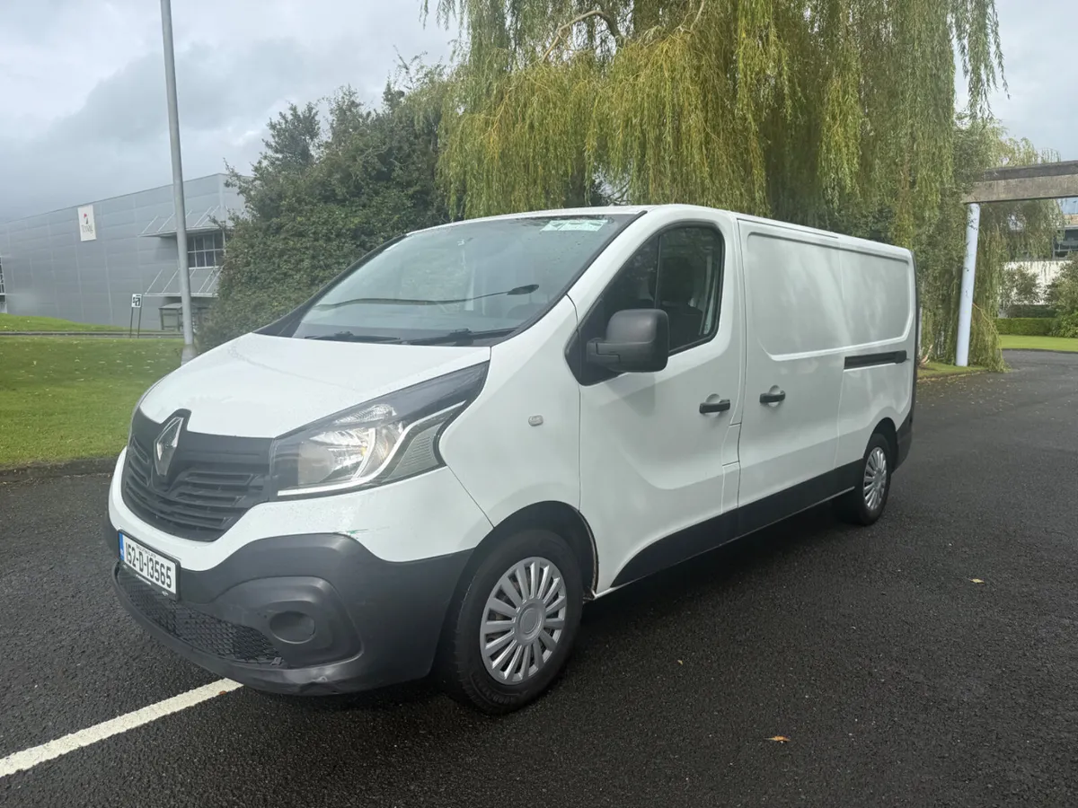 Renault Trafic 2015 INCLUDES VAT - Image 3