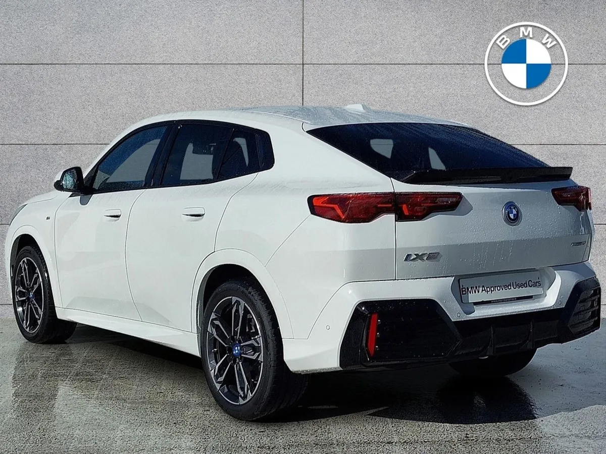 BMW iX2 Edrive20 M Sport - Image 2