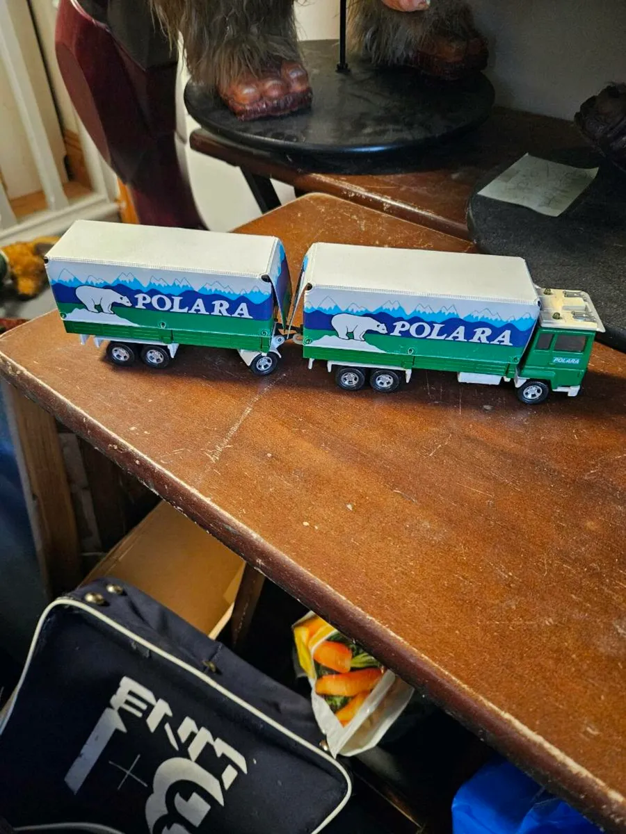 Matchbox Superkings Ford Truck - Image 1