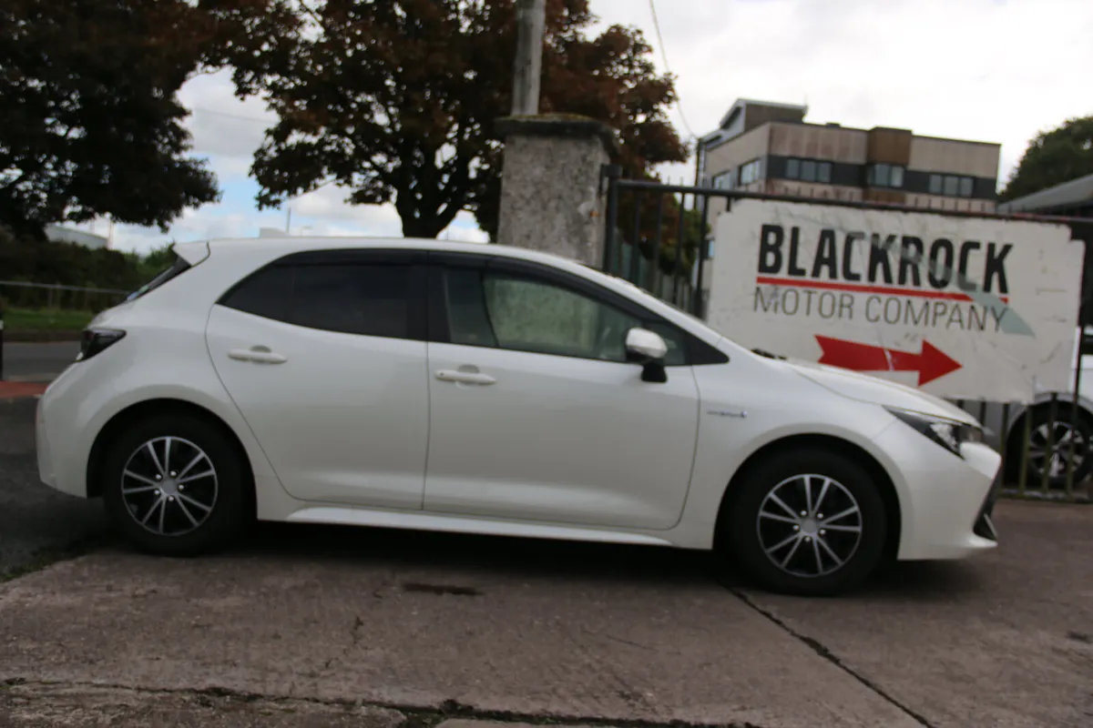 Toyota Corolla 2019 - Image 3