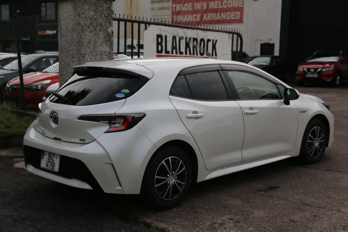 Toyota Corolla 2019 - Image 4