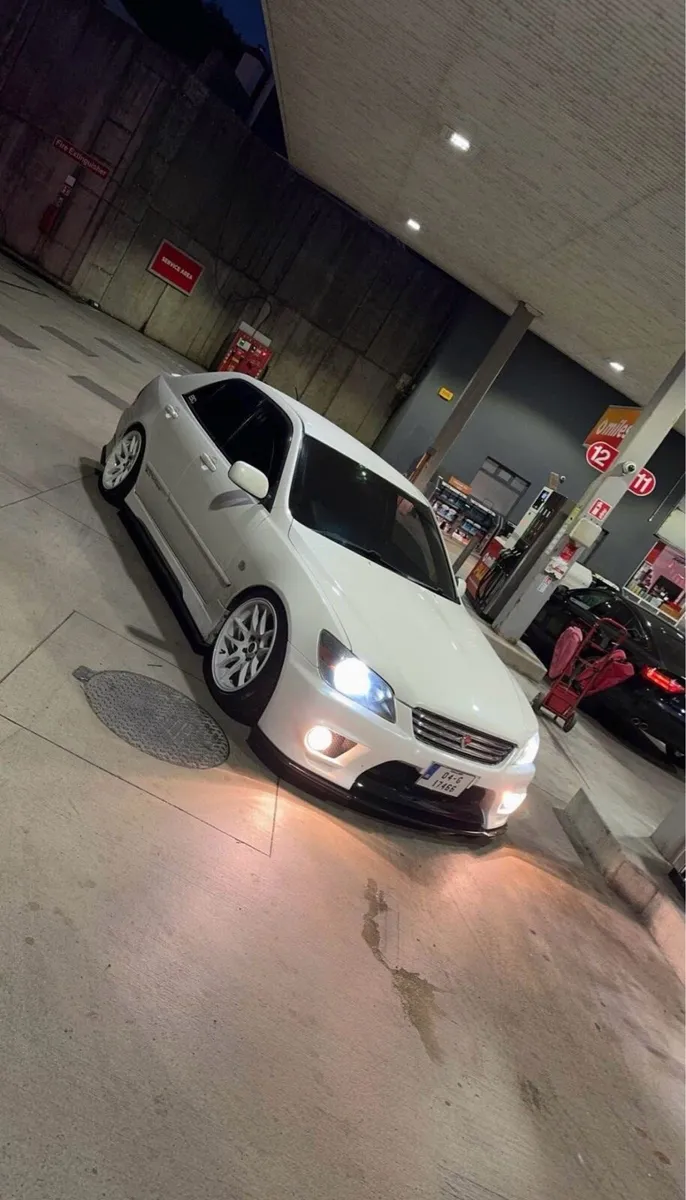 Altezza - Image 1