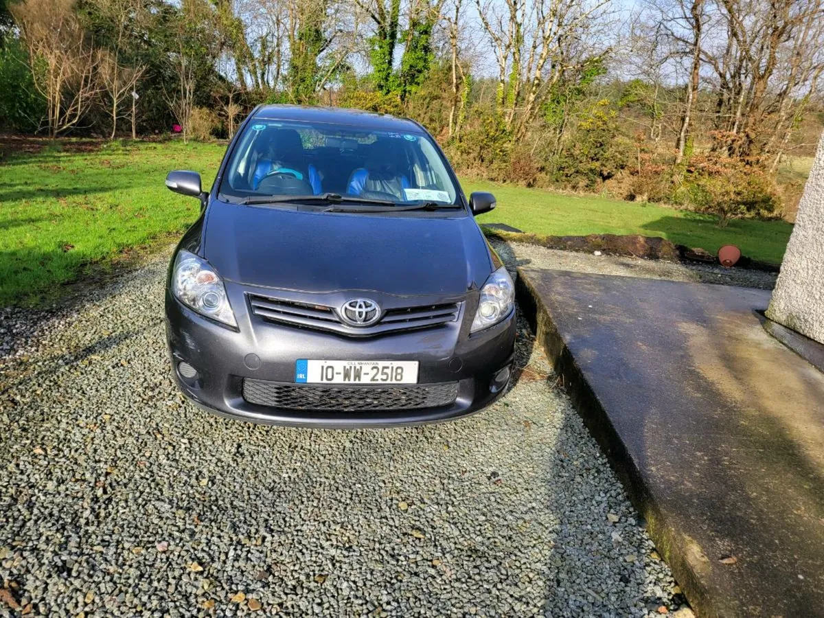 Car - Image 1