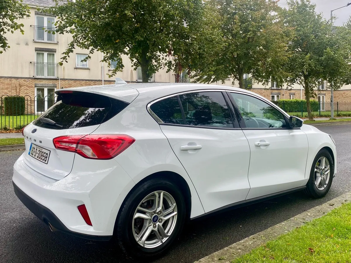 Ford Focus,1.0petrol,low miles,new NCT!!! - Image 3