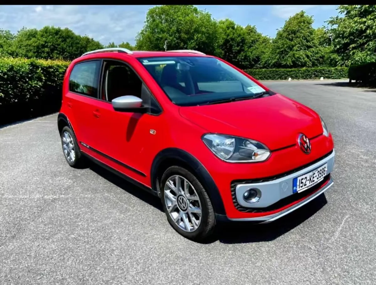 2015 Volkswagen Cross UP! 1.0 Auto - Image 4
