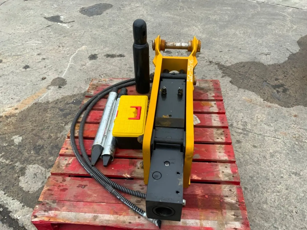 UNUSED BLK680 HAMMER...45mm PINS.........1759. - Image 3