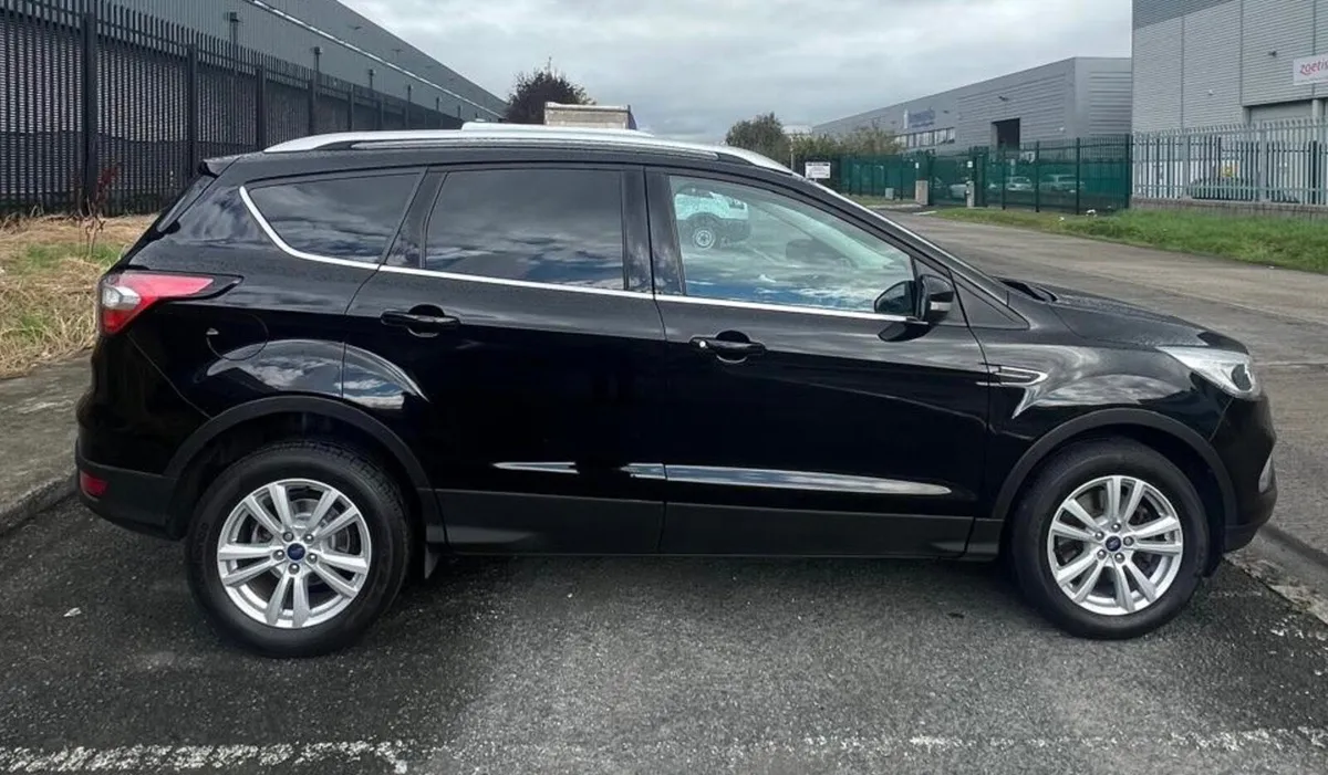 2019 Ford Kuga 4 Wheel Drive AWD - Image 3