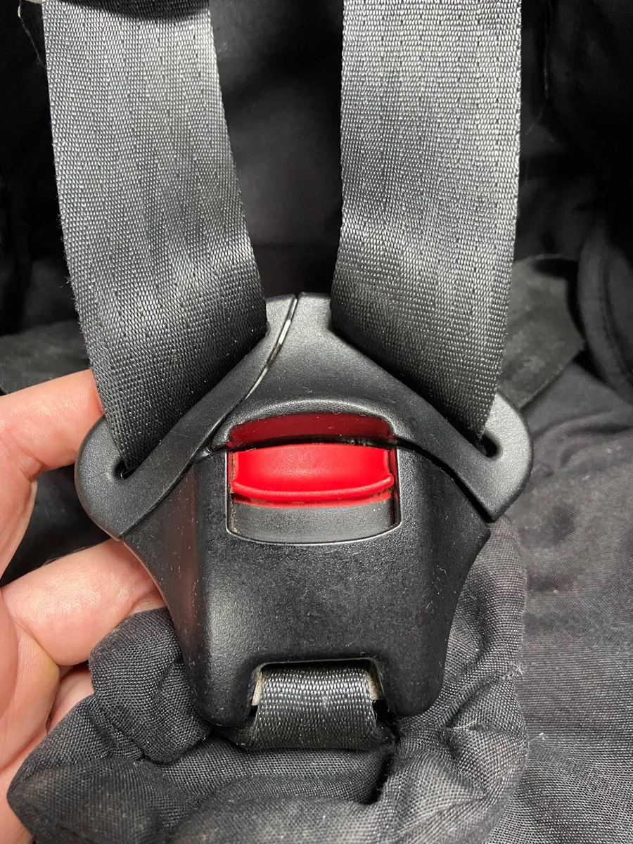 Maxi cosi car seat - Image 4