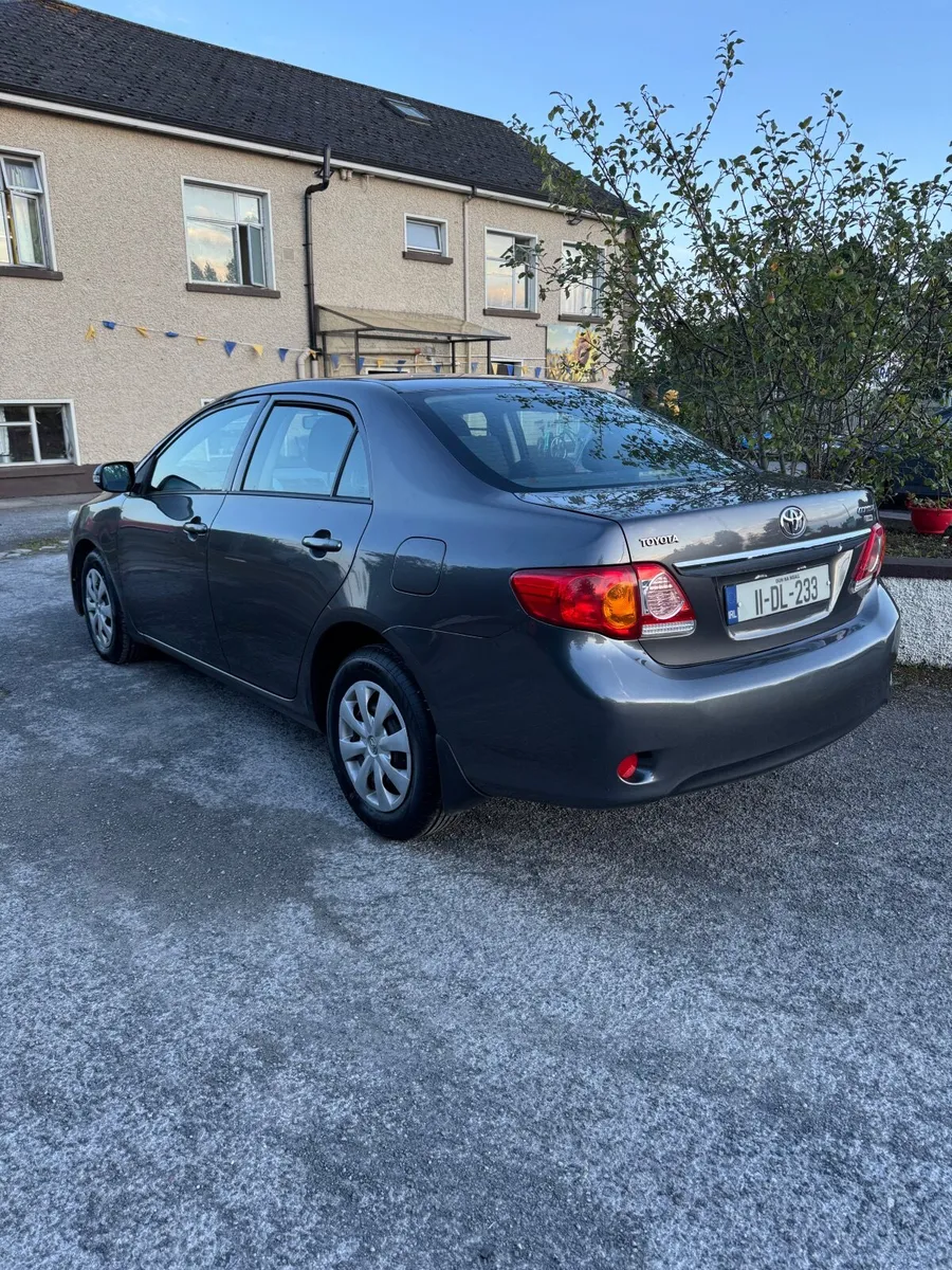 Toyota Corolla Luna - Image 4