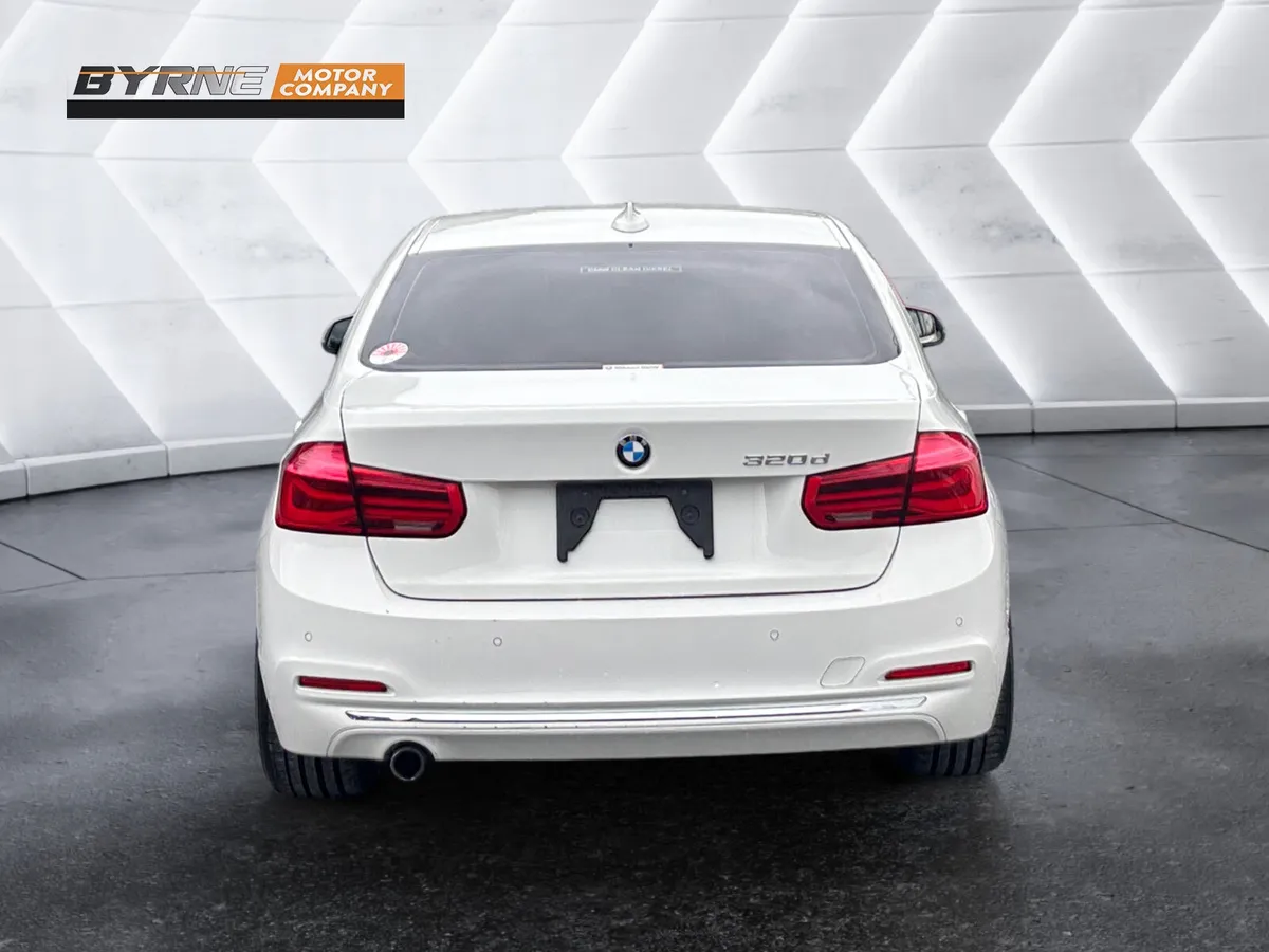 BMW 320D LUXURY AUTO, 2016 - Image 4