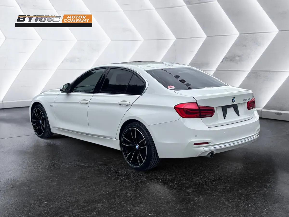 BMW 320D LUXURY AUTO, 2016 - Image 3