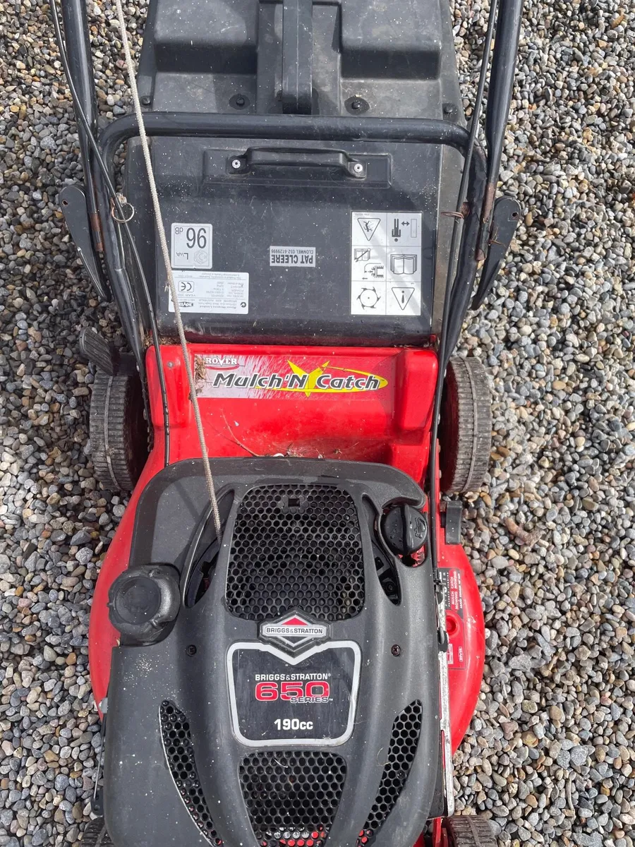 Lawn mower - Image 1