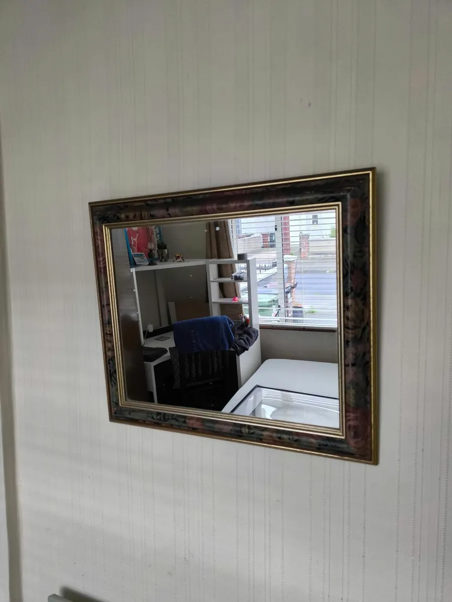 Mirror - Image 1