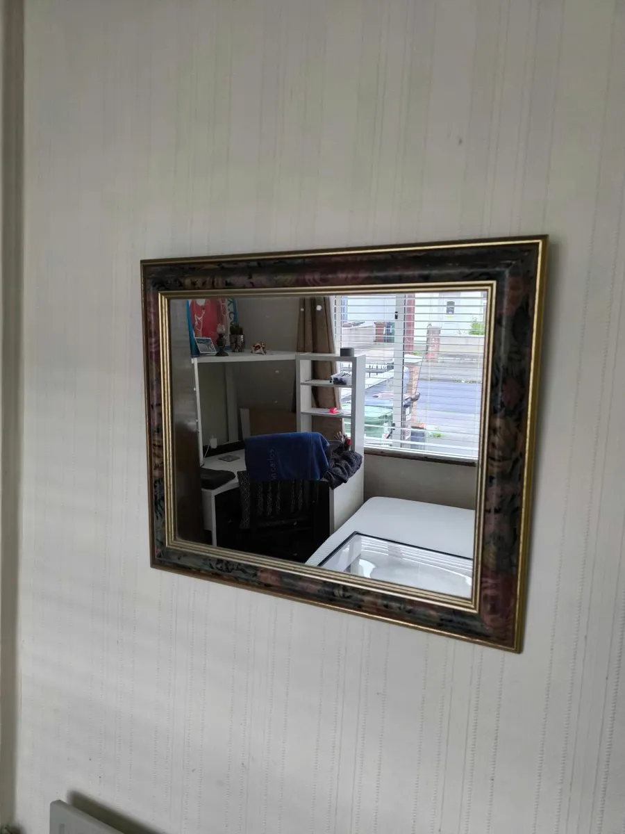 Mirror - Image 2