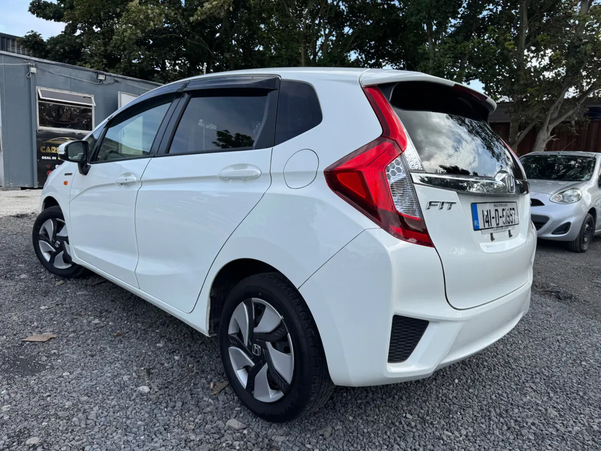 Honda Fit 2014 - Image 4