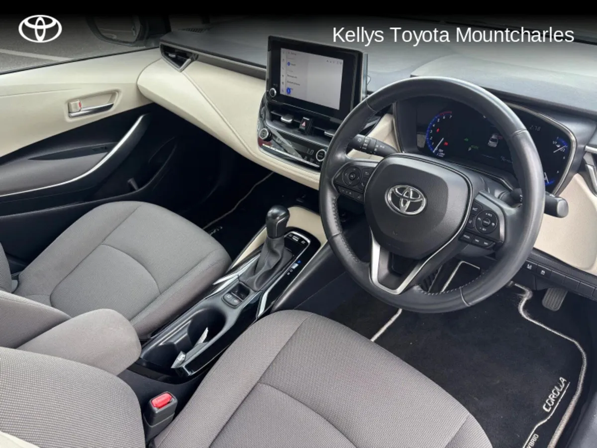 Toyota Corolla COROLLA HYBRID LUNA SPORT - Image 3