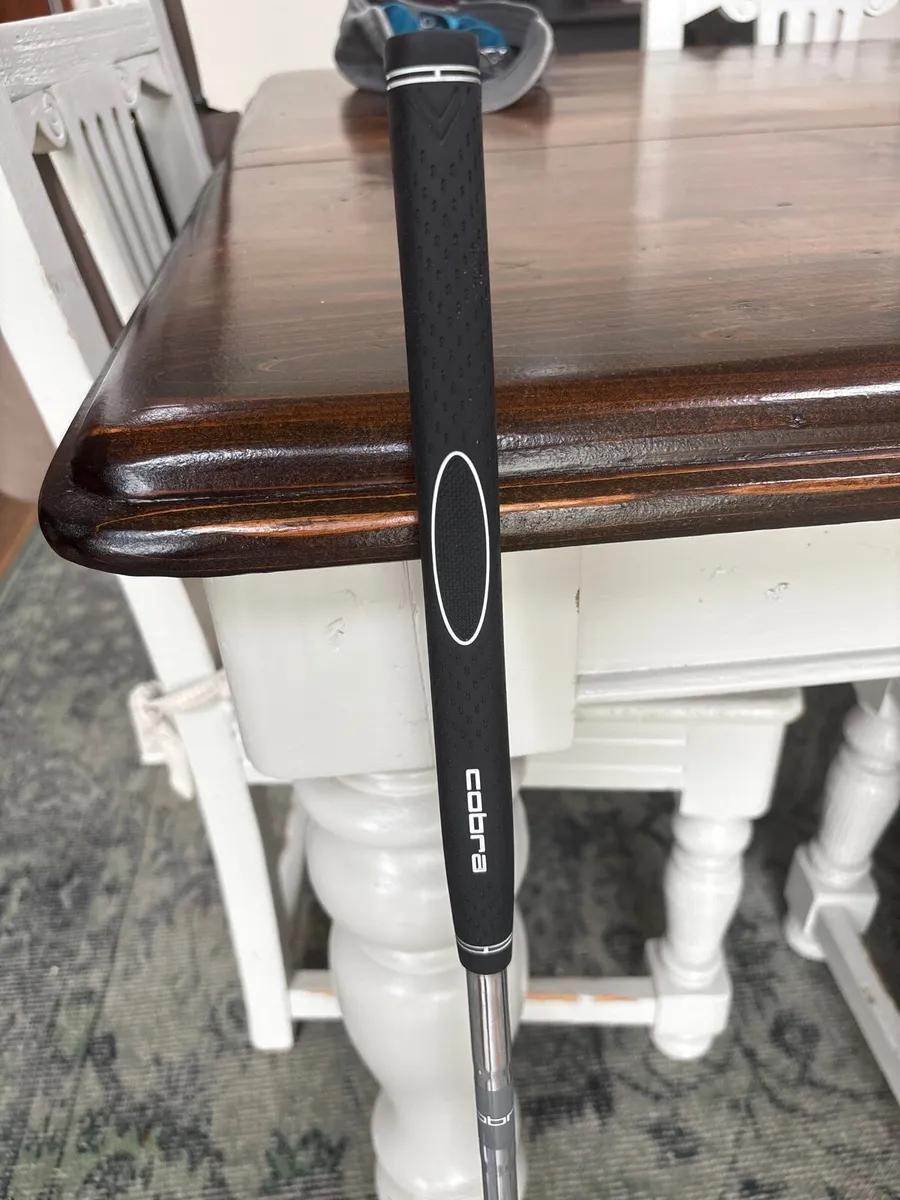 Golf Putter - Image 3
