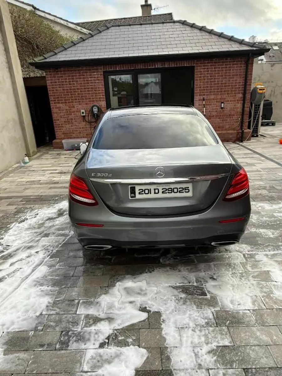 Mercedes-Benz E-Class 2020 - Image 4