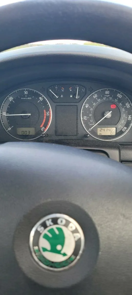 Skoda superb 09 - Image 3