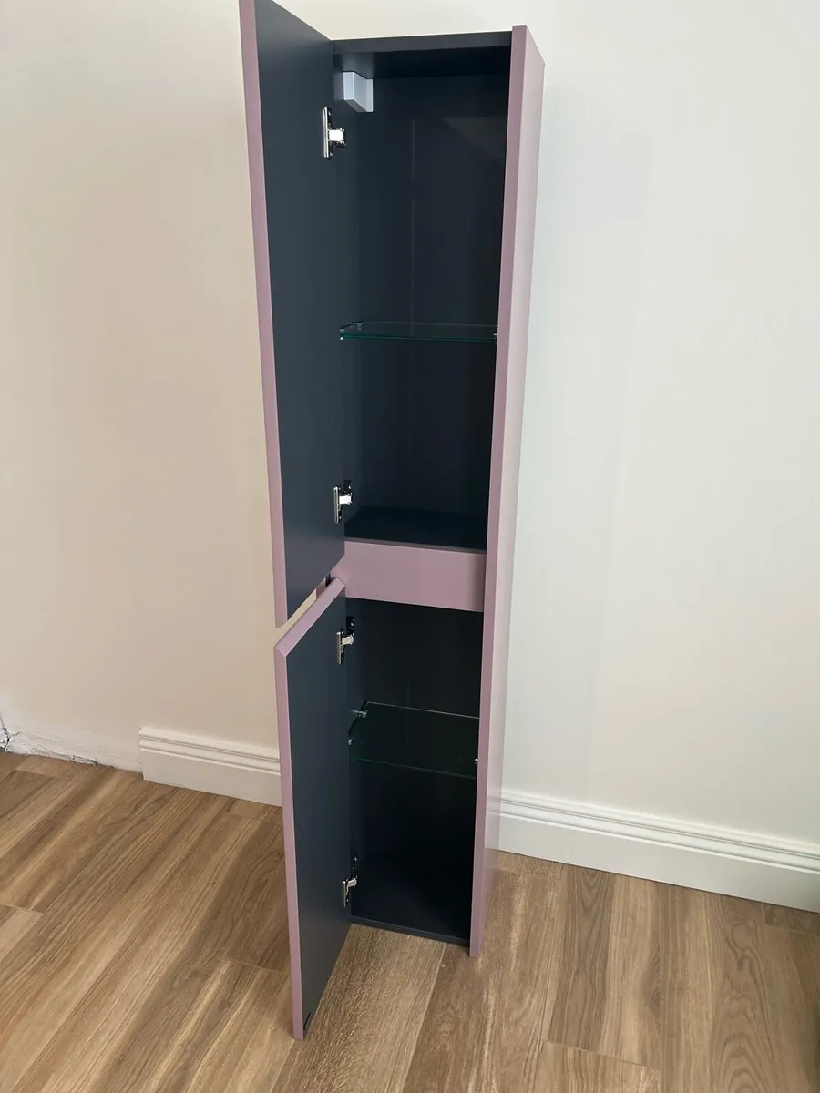 SONAS cashmere pint bathroom wall storage. - Image 4