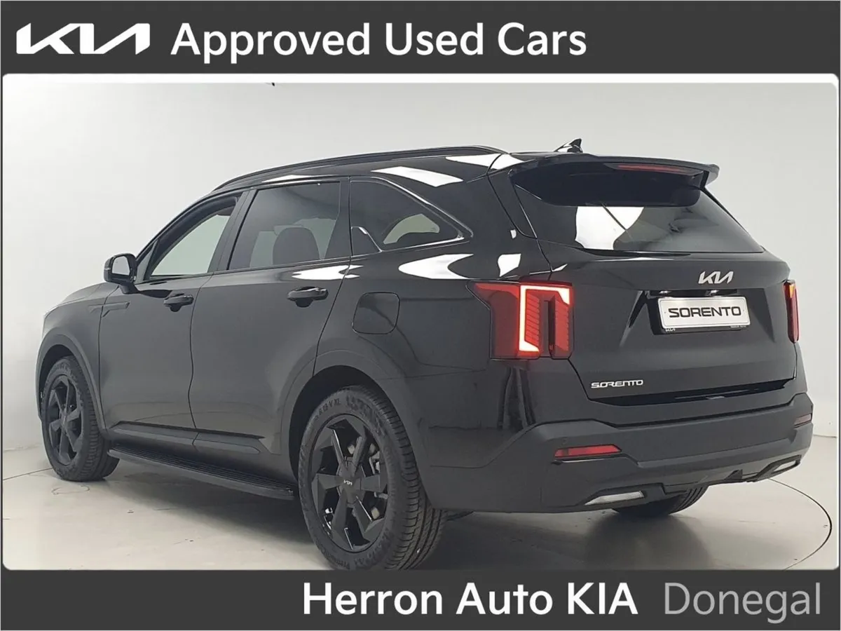Kia Sorento Black Edition - Image 4
