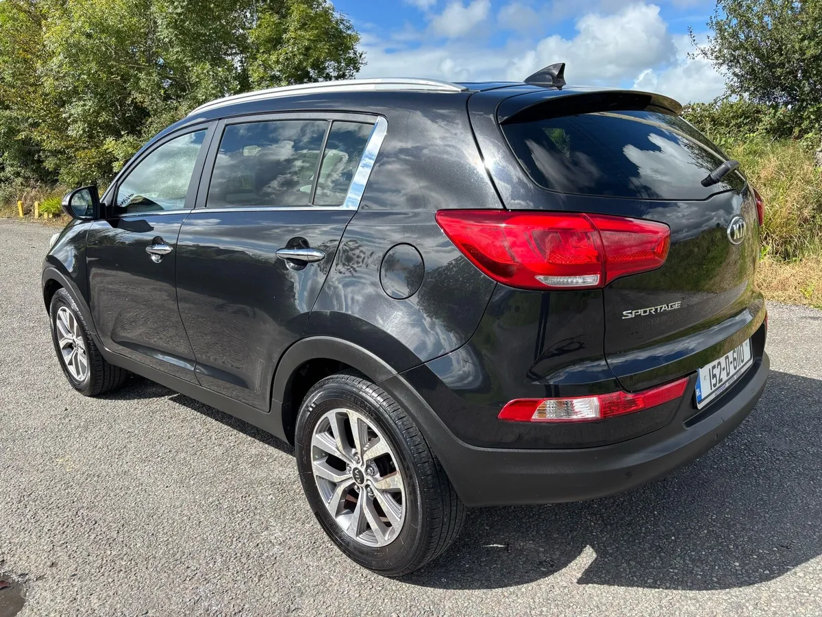 1.7 CRDI PLATINUM SE - TAX 05-26 - Image 3