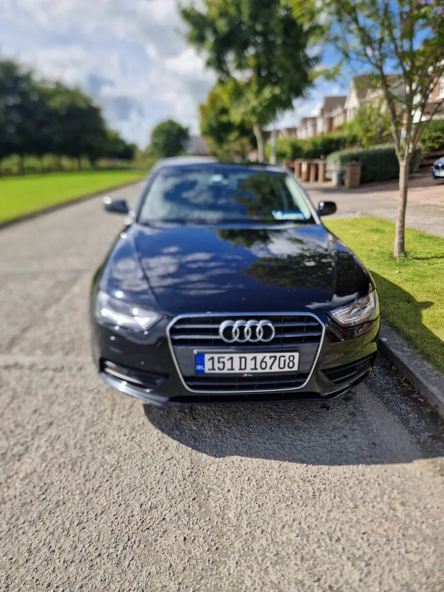Audi A4 2015 - Image 2