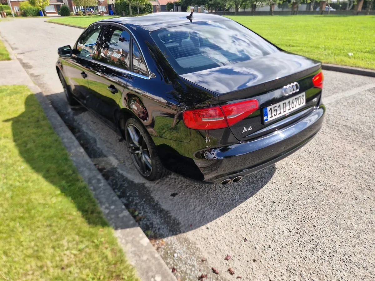 Audi A4 2015 - Image 4