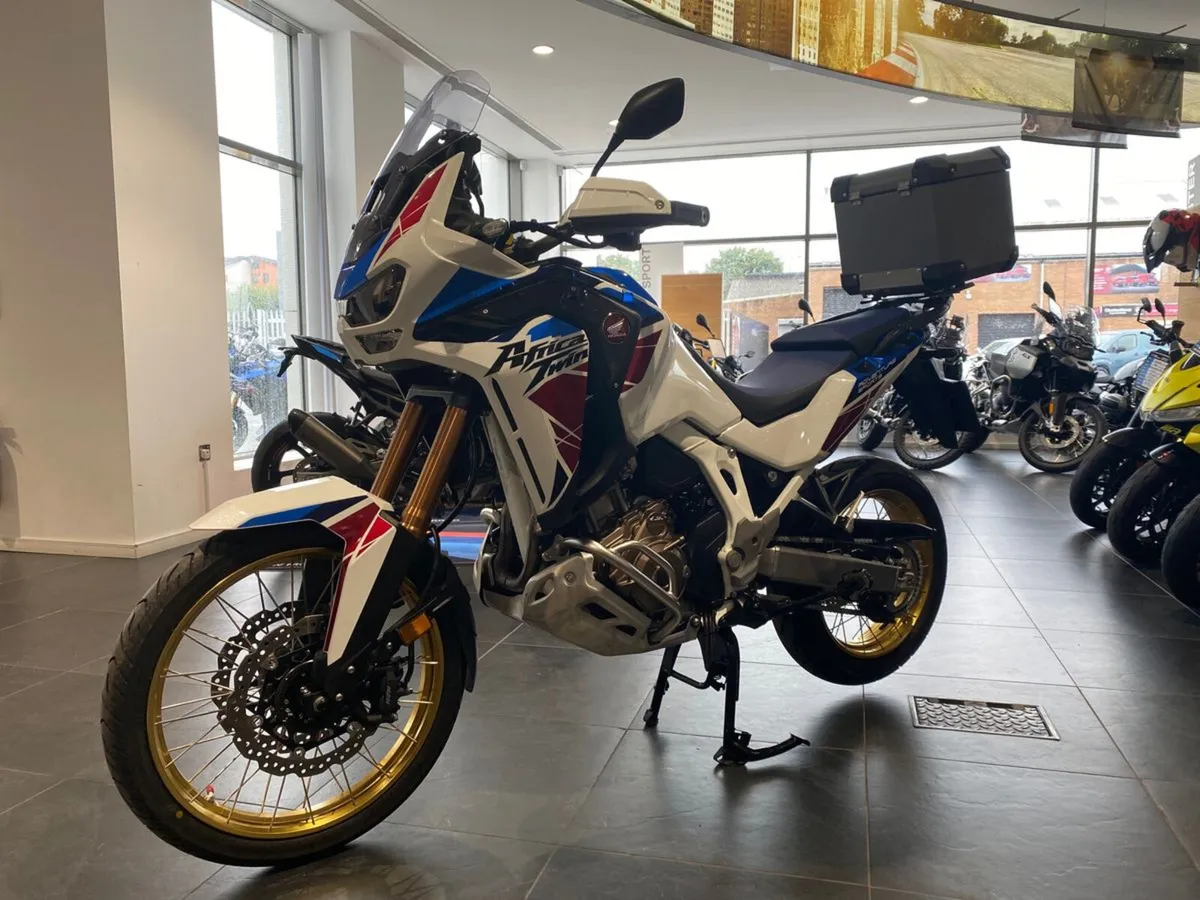 2022 Honda CRF1100 A/Twin DCT E/S with Extras! - Image 4