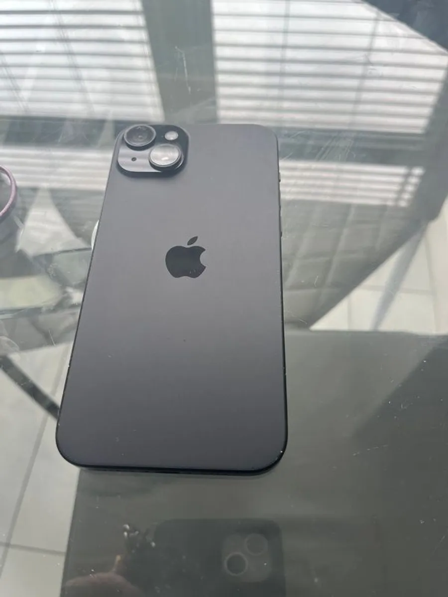 iPhone 15 plus - Image 2