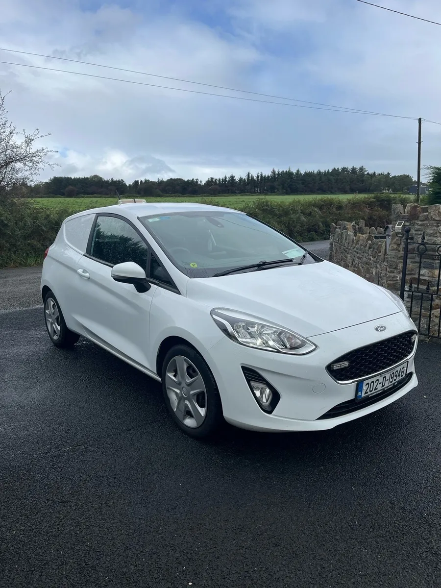 202 Ford Fiesta 1.5 TDI Commercial - Image 1