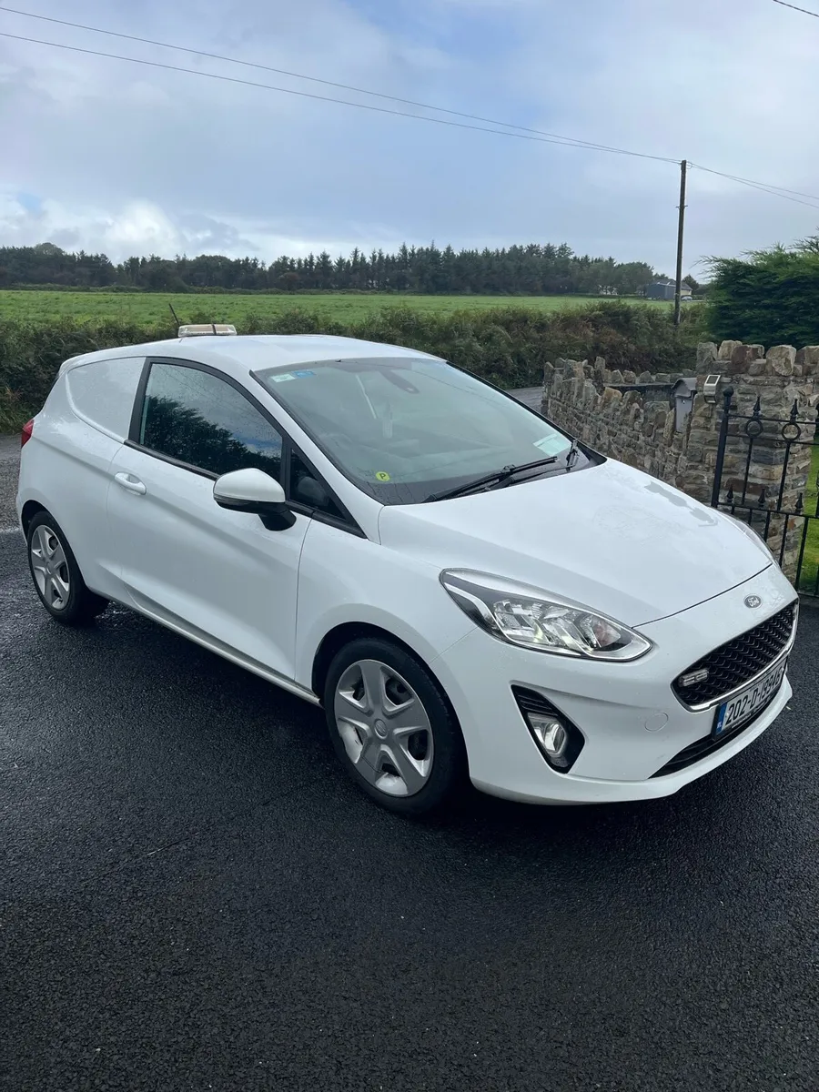 202 Ford Fiesta 1.5 TDI Commercial - Image 4