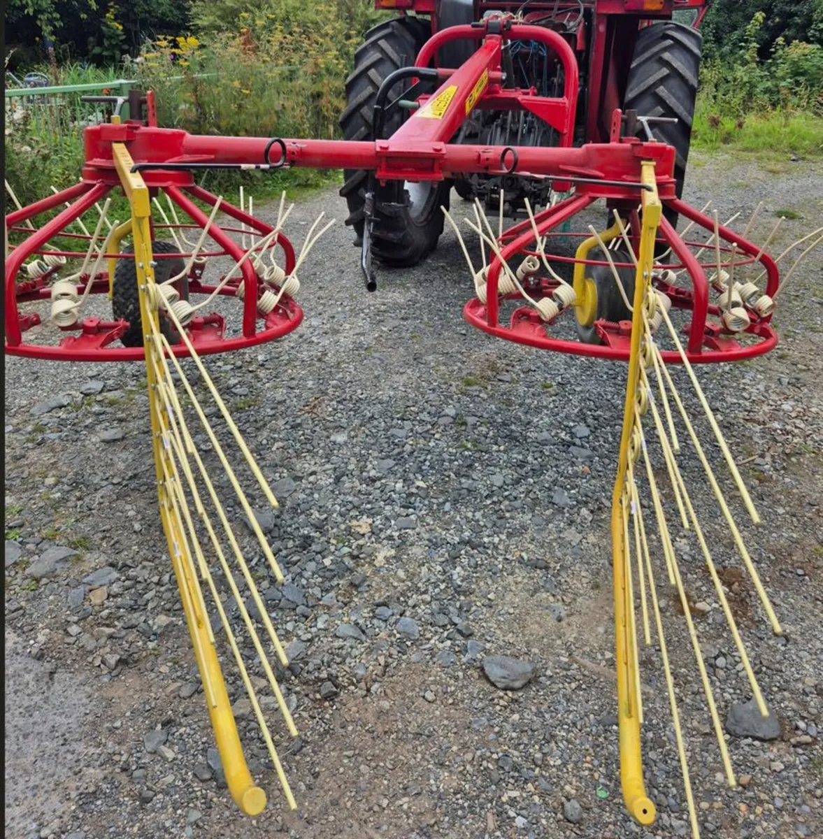 PZ 300 and PZ 200 Haybob - Image 2