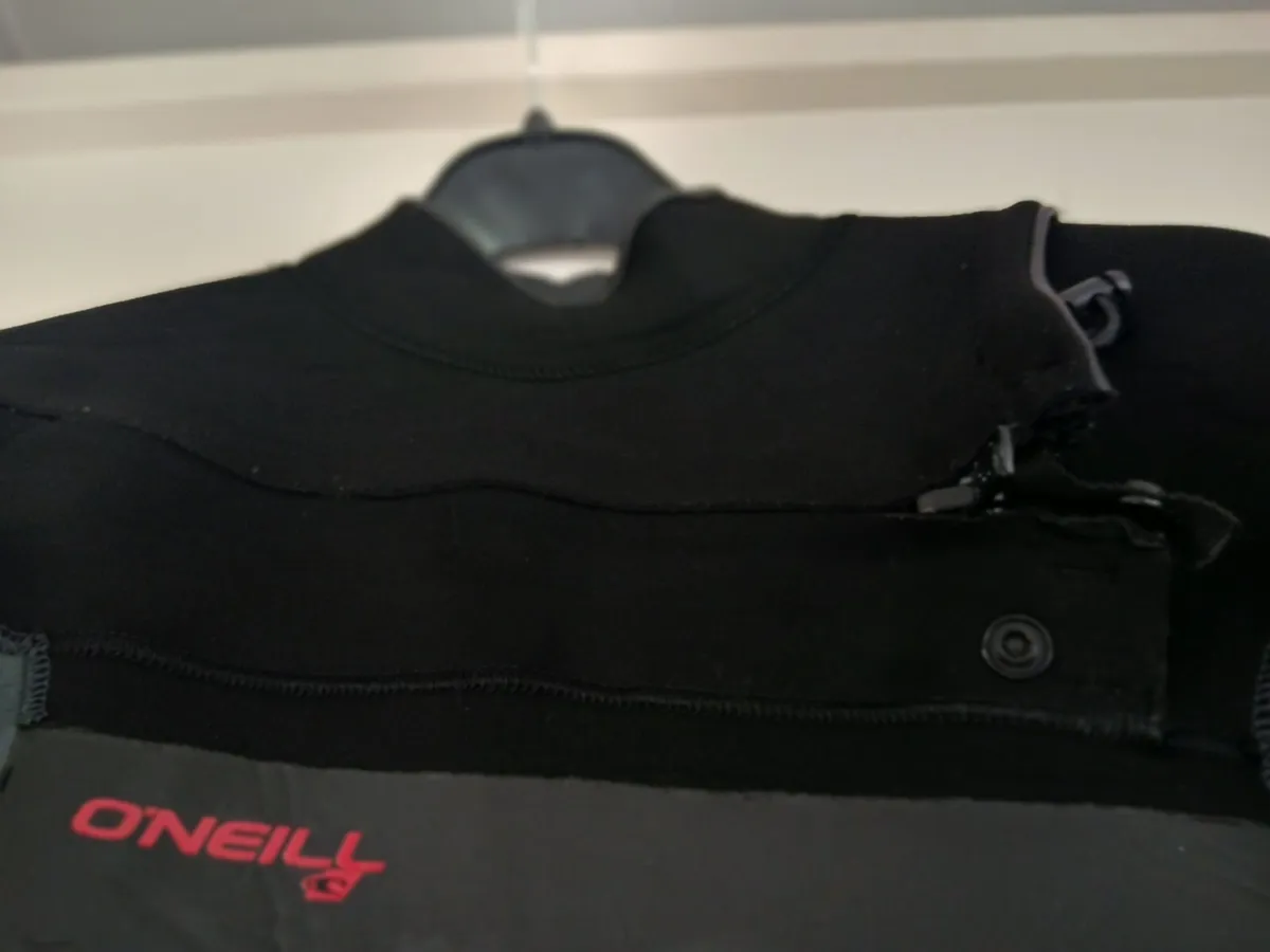 Surf suit - Image 3