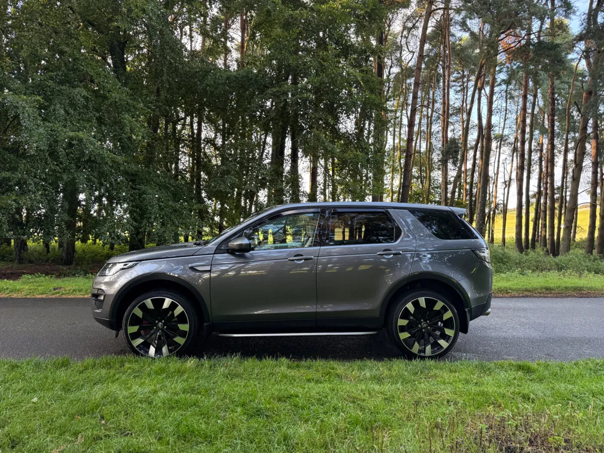 Land Rover Discovery Sport 2016 - Image 4