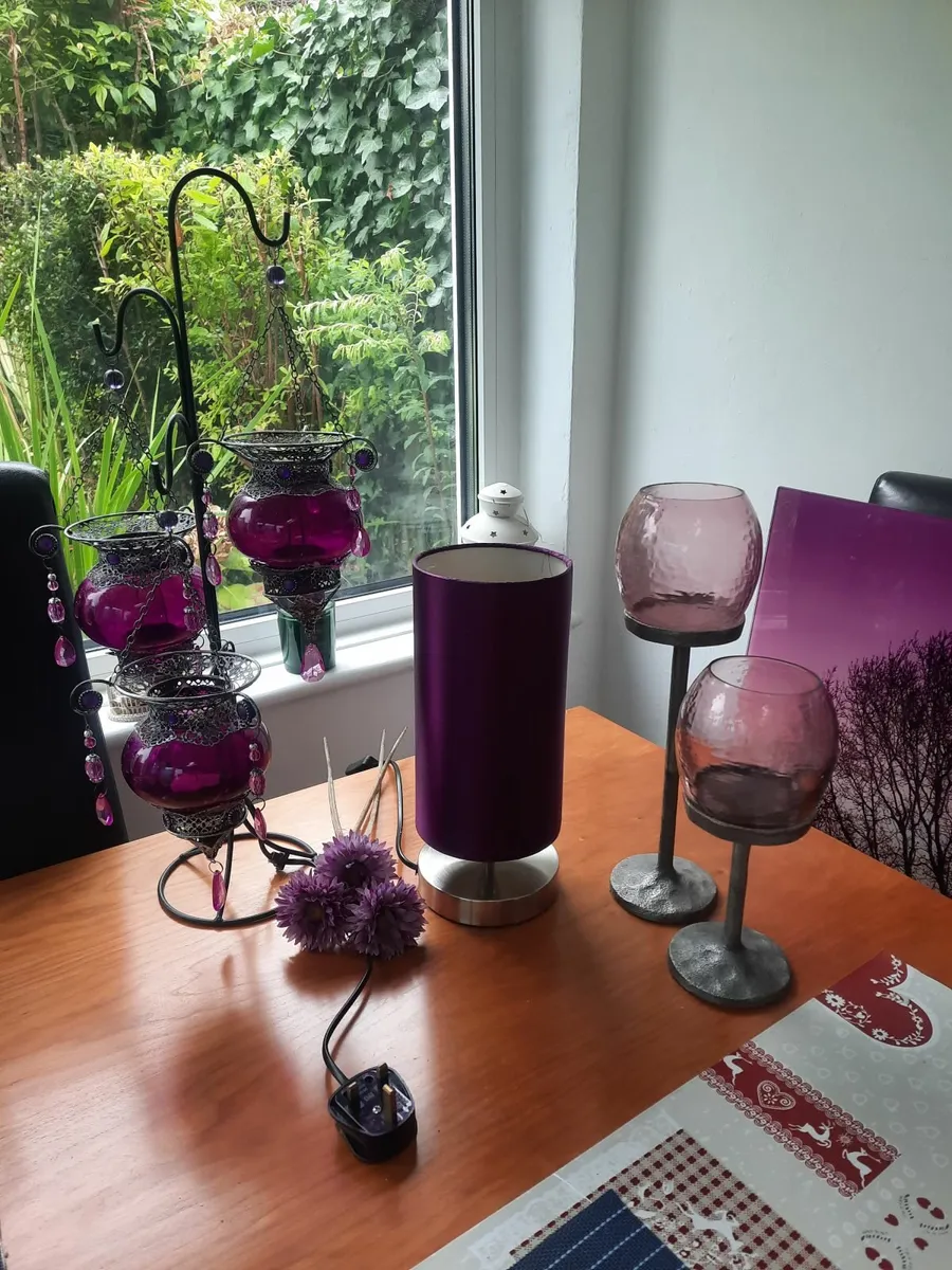 Lamps and flower's - Image 4