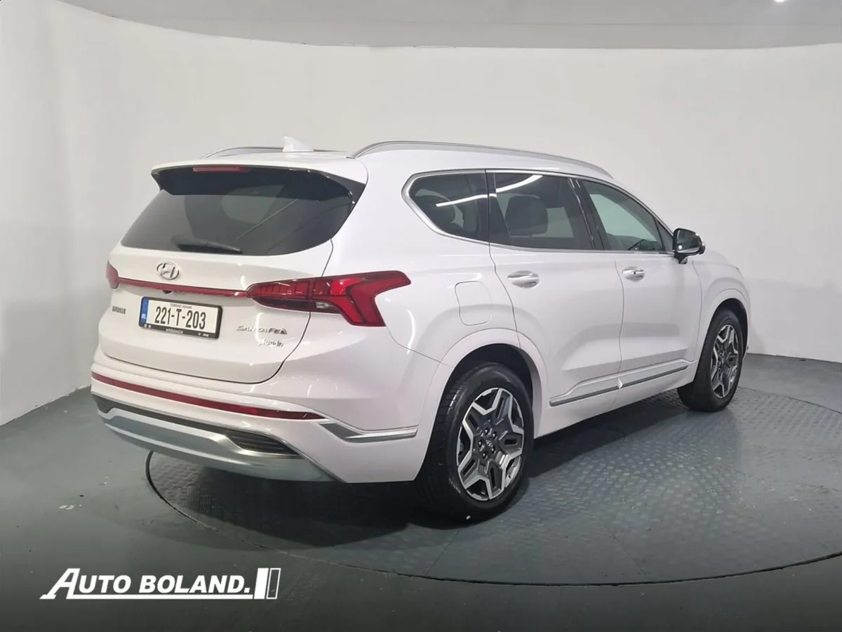 Hyundai Santa Fe 1.6 Phev 4WD Premium Auto - Image 4