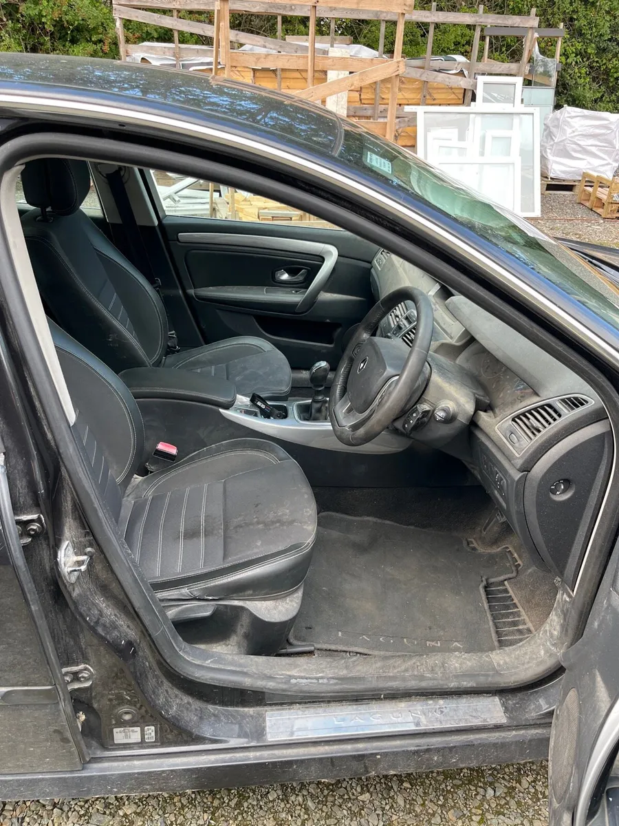 2011  Renault Laguna 1.5 d - Image 4