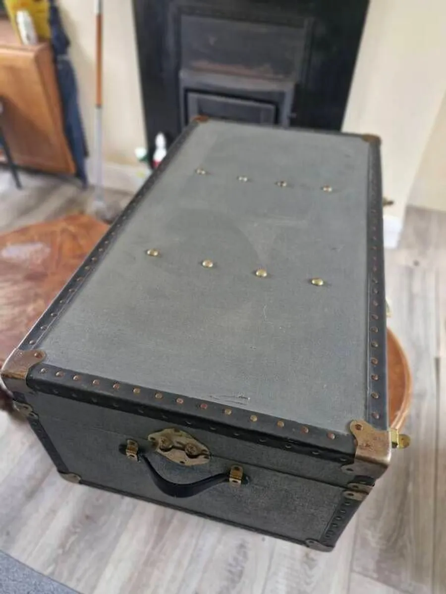 Travel case - Image 2