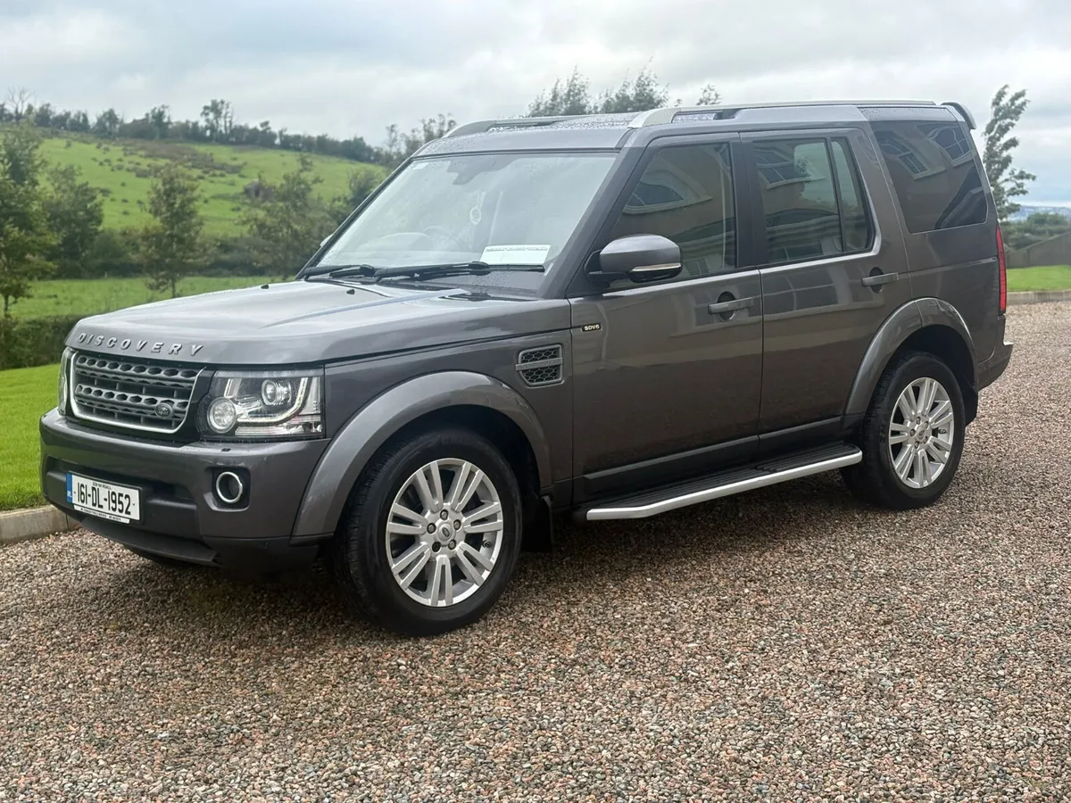 161 Land Rover Discovery 4 3.0 TDV6 Crew Cab - Image 2