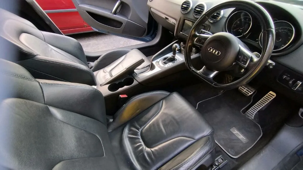 Selling Audi TT - Image 4