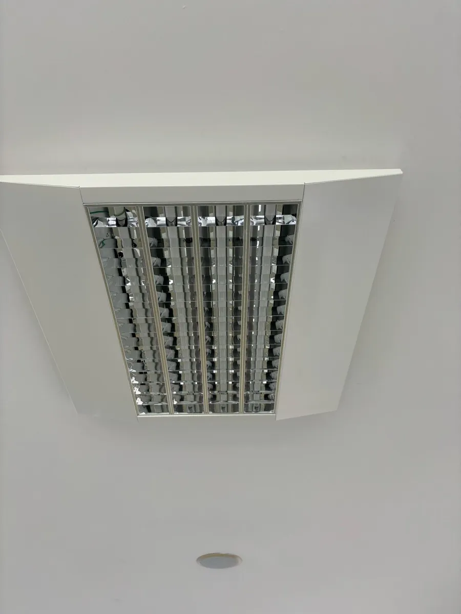 Light fittings - Image 3