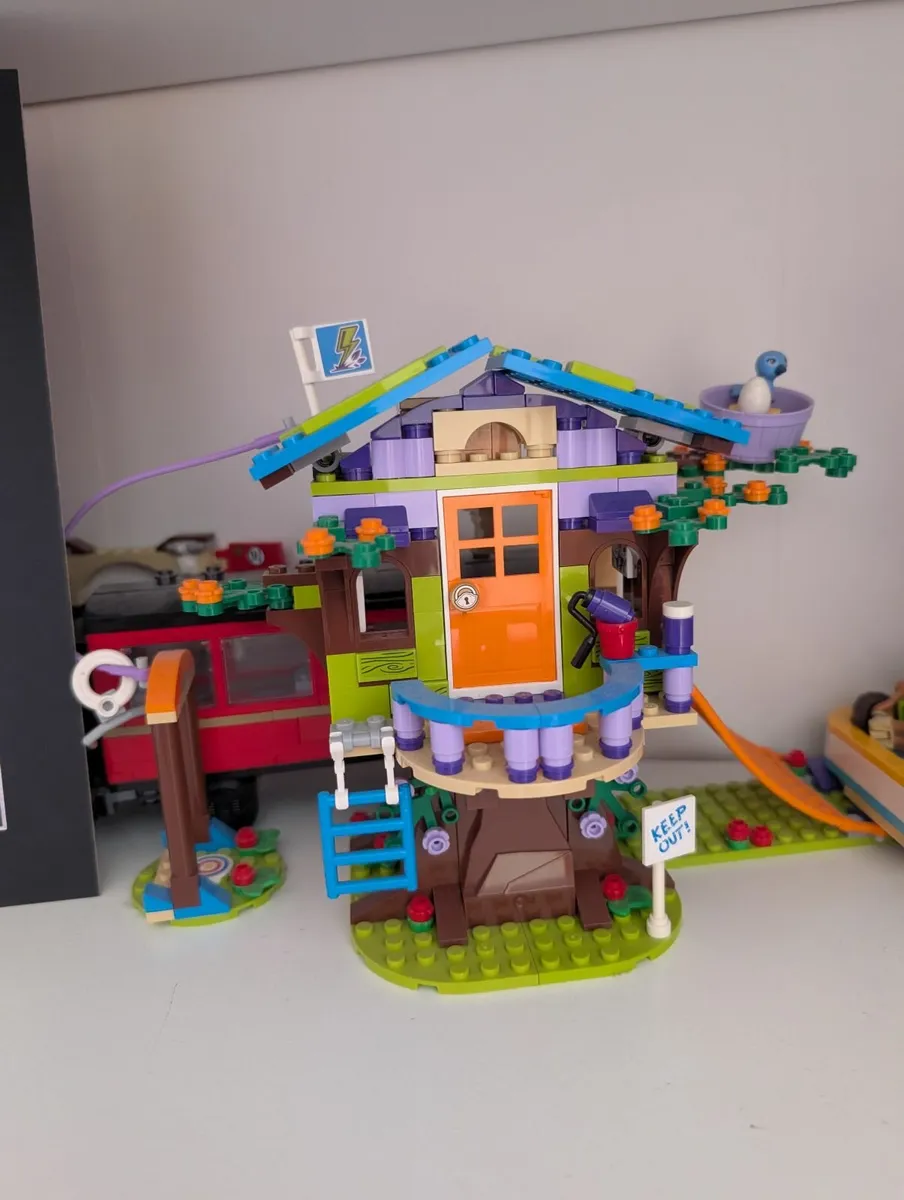 Toys - Image 2