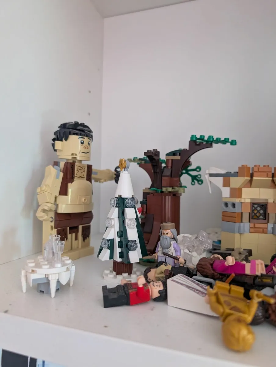 Toys - Image 4