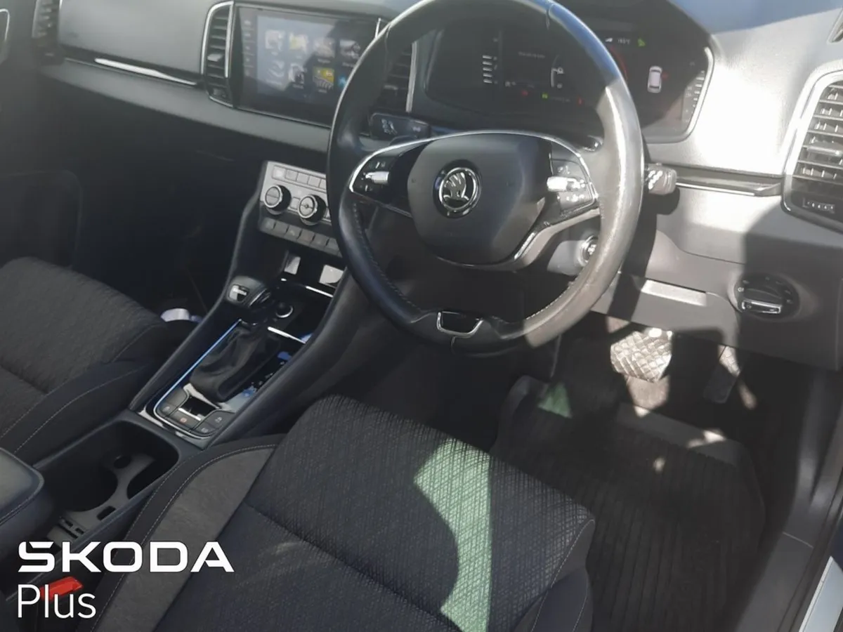 Skoda Karoq  automatic top Spec - Style 2.0tdi 11 - Image 4