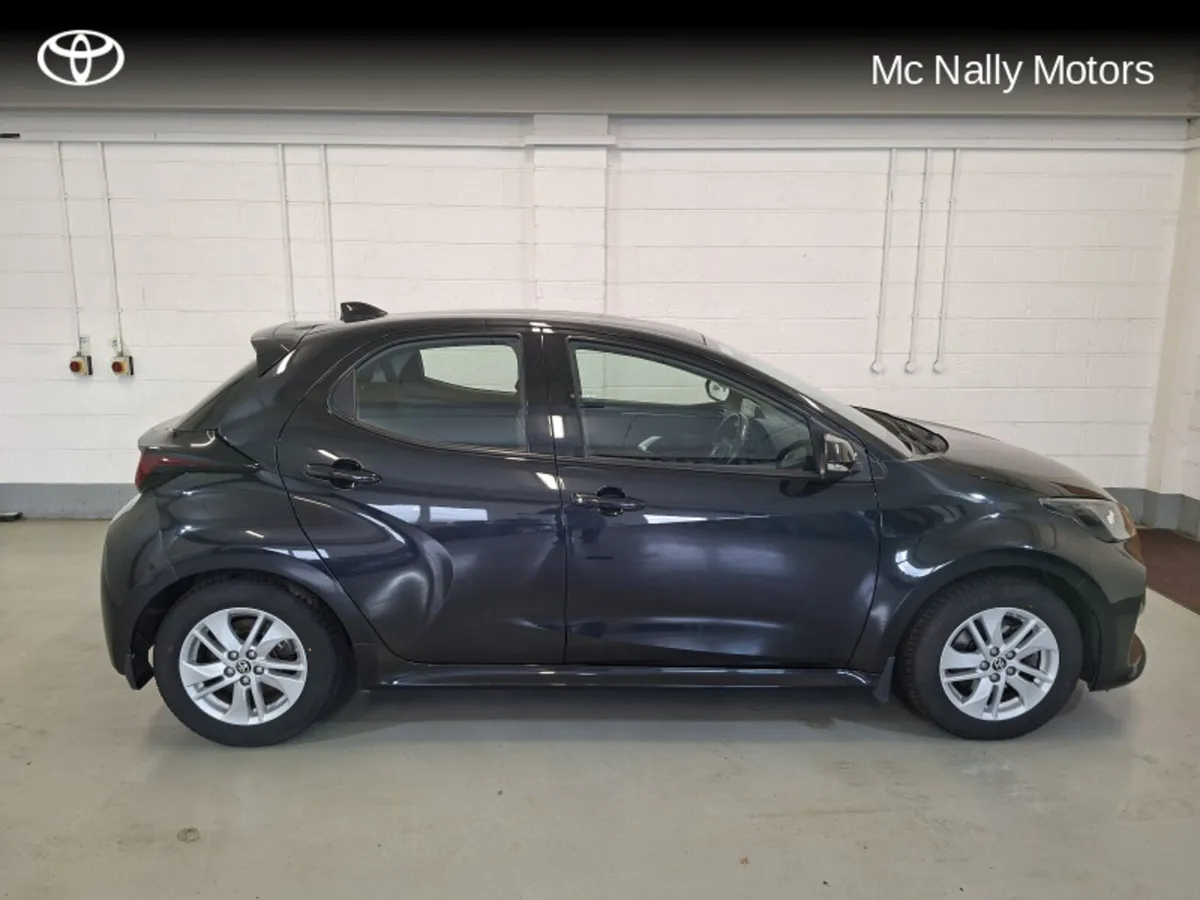 Toyota Yaris HYBRID LUNA AIR CON - Image 3
