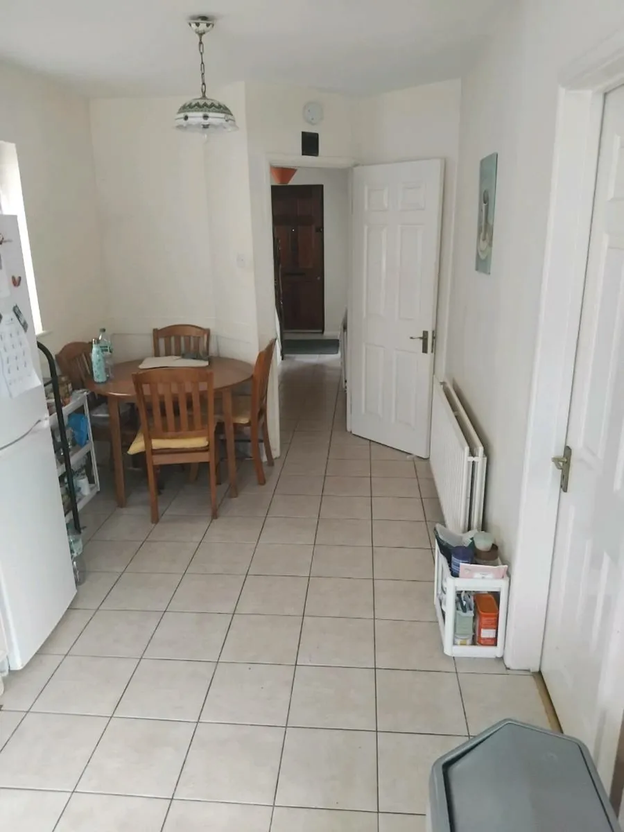 Double Room - Image 1
