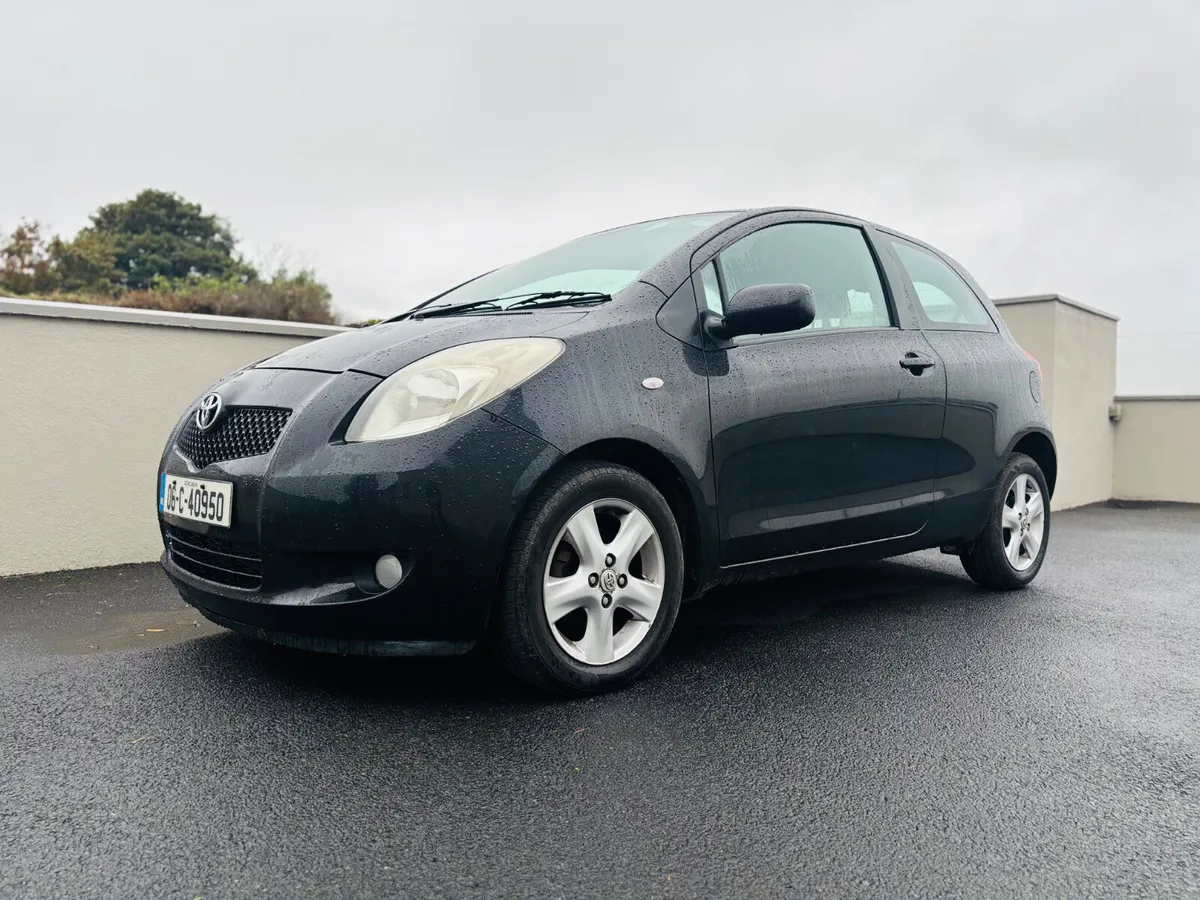 Toyota Yaris 2006 - Image 1