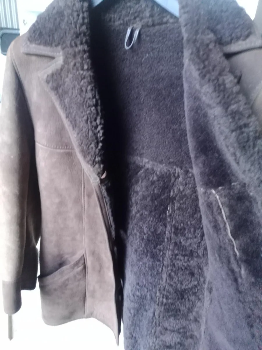 Vintage genuine English sheepskin coat - Image 1