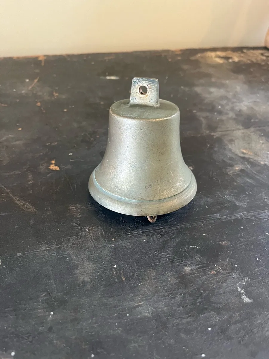 Antique Brass Ships Bell - Image 1